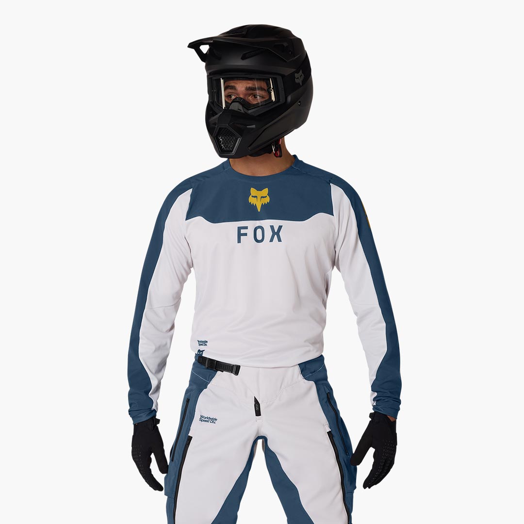 Ranger Off Road — Chalk White